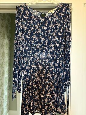 Francesca's Collections Navy Floral Mini Dress